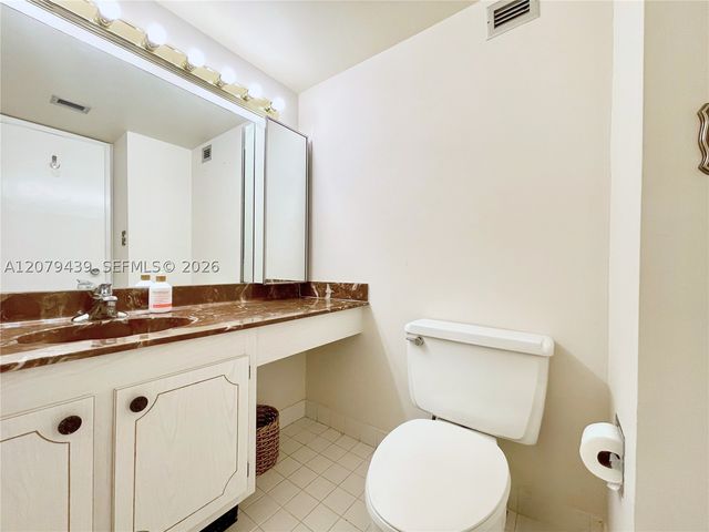 1901 Brickell Ave B506, Miami, FL 33129