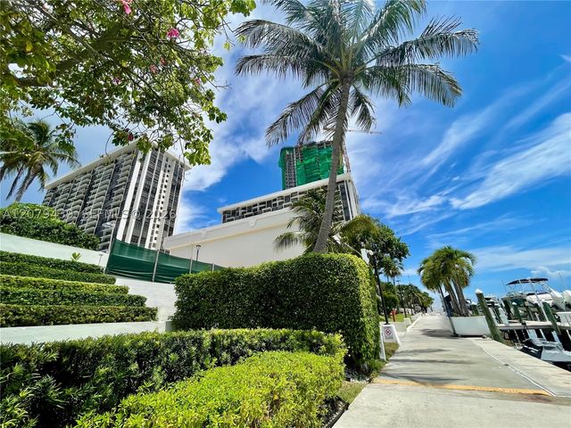 1901 Brickell Ave B506, Miami, FL 33129