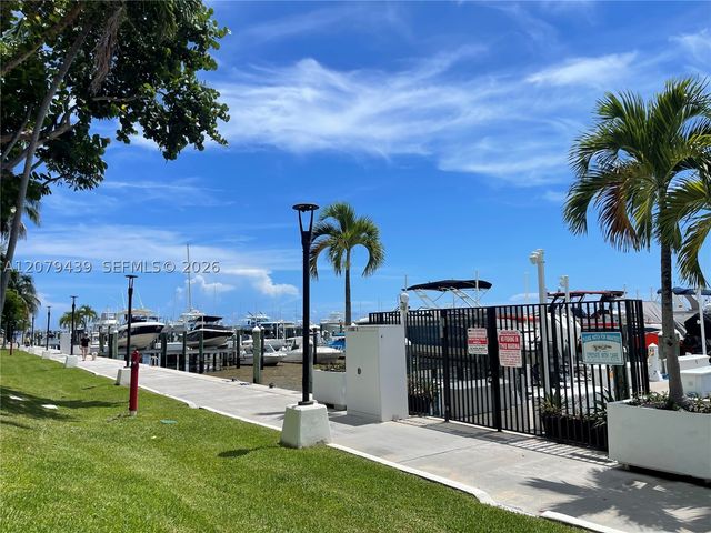 1901 Brickell Ave B506, Miami, FL 33129