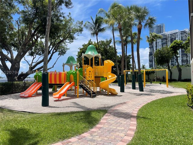 1901 Brickell Ave B506, Miami, FL 33129
