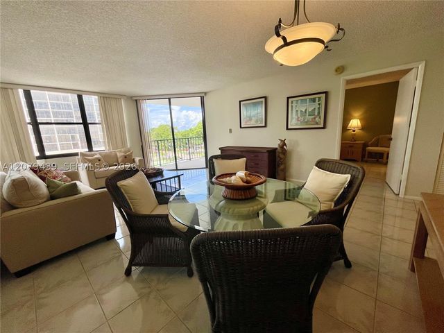 1901 Brickell Ave B506, Miami, FL 33129