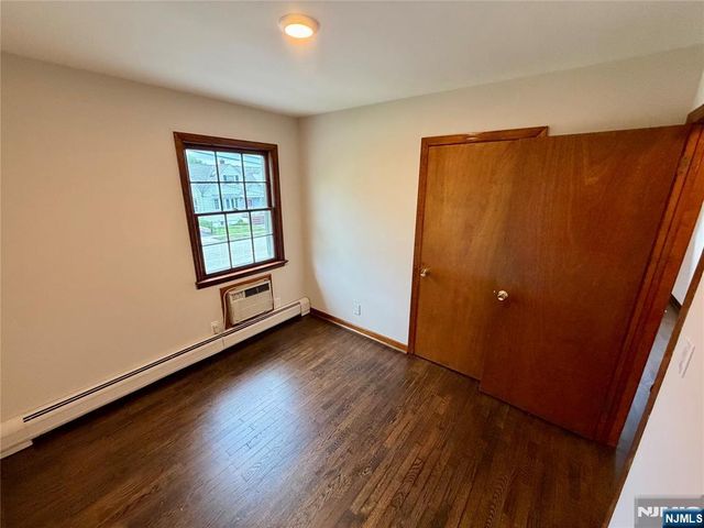 54 Franklin Avenue, Saddle Brook, NJ 07663
