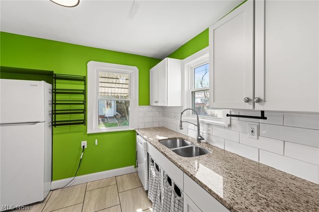 4410 W 61st Street, Cleveland, OH 44144