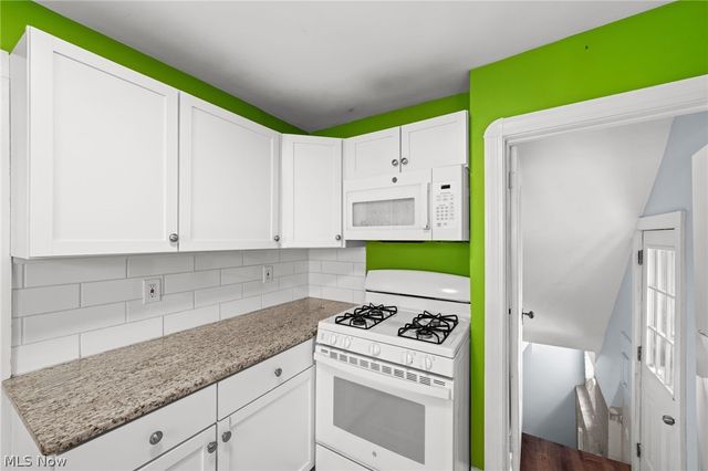 4410 W 61st Street, Cleveland, OH 44144