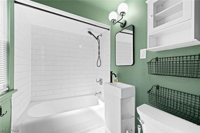 4410 W 61st Street, Cleveland, OH 44144