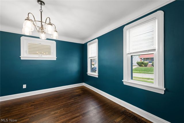 4410 W 61st Street, Cleveland, OH 44144