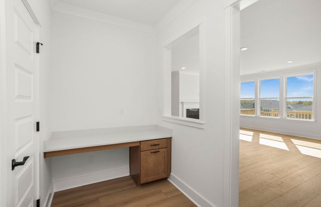 632 Snap Dragon Lane, Hendersonville, TN 37075