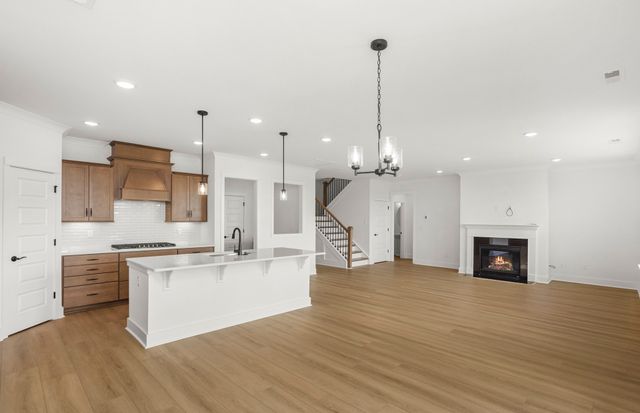 632 Snap Dragon Lane, Hendersonville, TN 37075