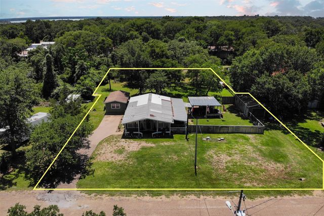 712 Birch Hollow Drive, Somerville, TX 77879