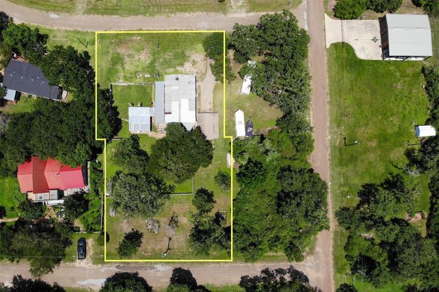 712 Birch Hollow Drive, Somerville, TX 77879