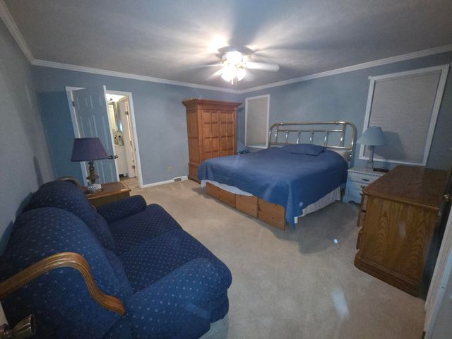 3442 S Rogers Avenue, Springfield, MO 65804