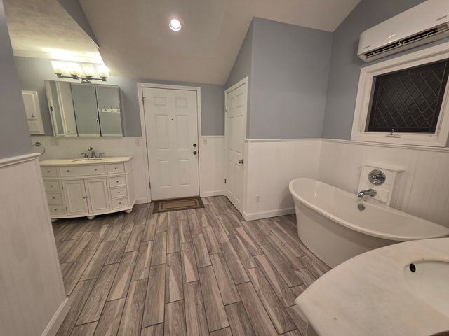 3442 S Rogers Avenue, Springfield, MO 65804