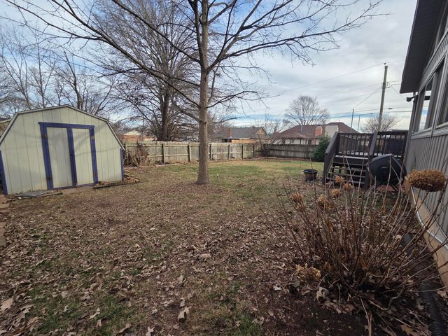 3442 S Rogers Avenue, Springfield, MO 65804