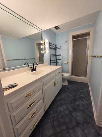 3442 S Rogers Avenue, Springfield, MO 65804