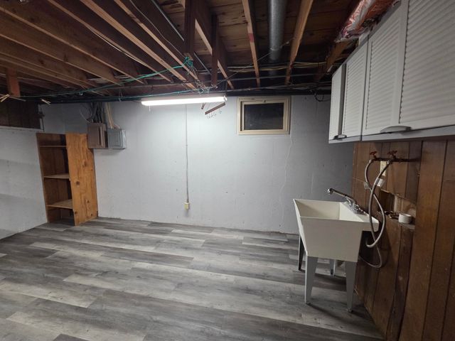 3442 S Rogers Avenue, Springfield, MO 65804