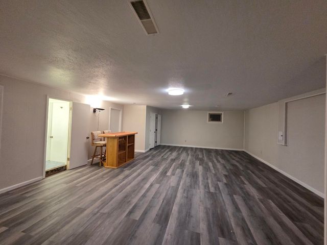 3442 S Rogers Avenue, Springfield, MO 65804