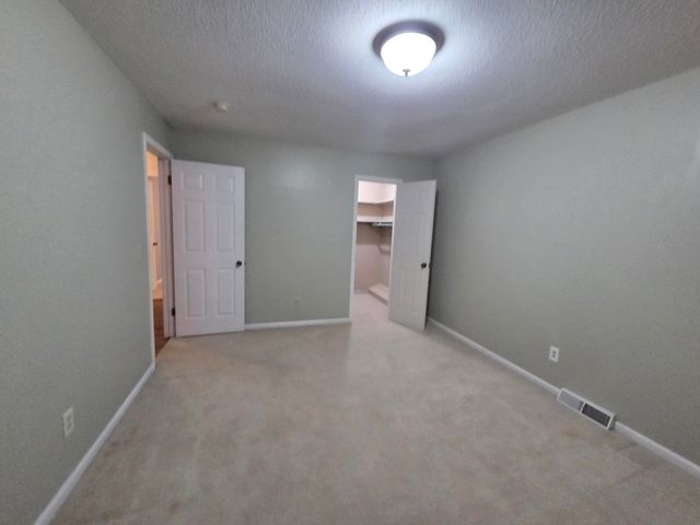 3442 S Rogers Avenue, Springfield, MO 65804