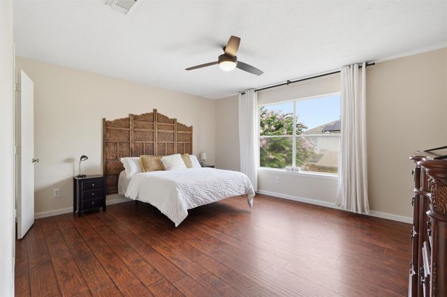 807 Oak West Drive, Houston, TX 77073