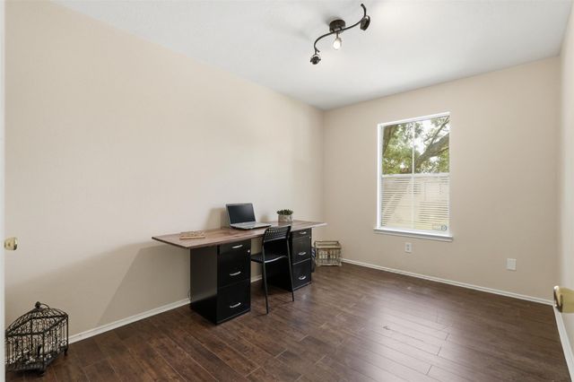 807 Oak West Drive, Houston, TX 77073