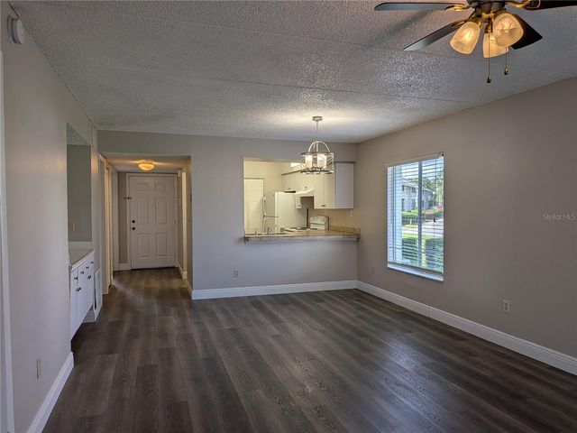 5613 BLUE SHADOWS COURT 60-2, Orlando, FL 32811