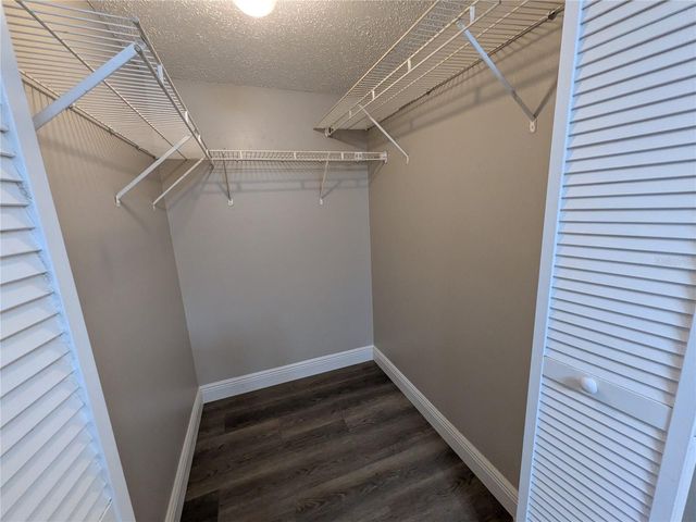 5613 BLUE SHADOWS COURT 60-2, Orlando, FL 32811