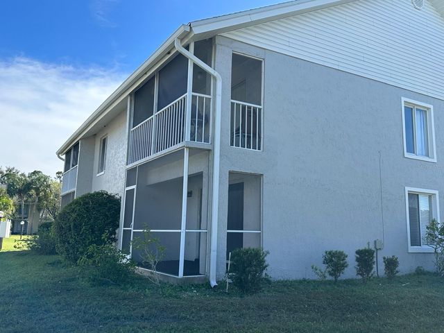 5613 BLUE SHADOWS COURT 60-2, Orlando, FL 32811