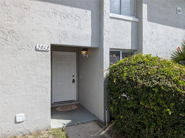5613 BLUE SHADOWS COURT 60-2, Orlando, FL 32811
