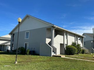 5613 BLUE SHADOWS COURT 60-2, Orlando, FL 32811