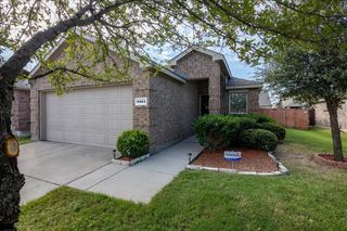 8924 Whirlwind Trail, Aubrey, TX 76227