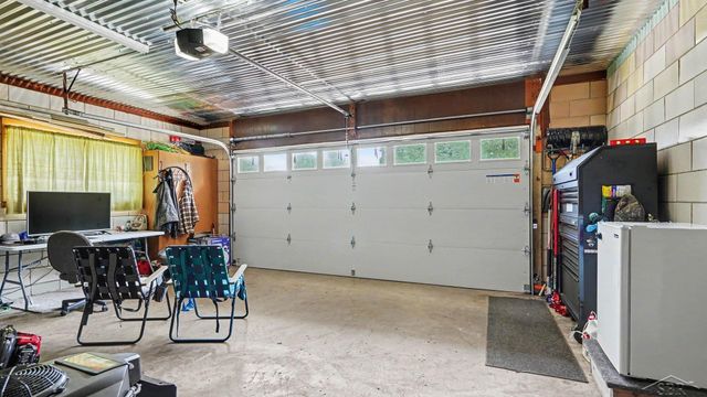 6371 Birchview Drive, Saginaw, MI 48609