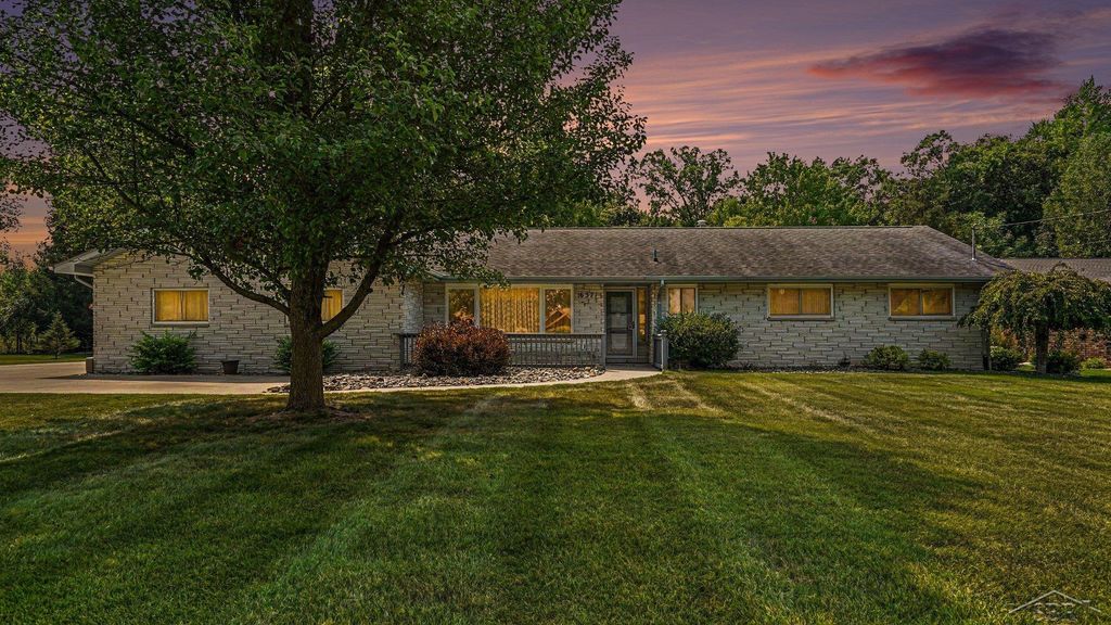 6371 Birchview Drive, Saginaw, MI 48609