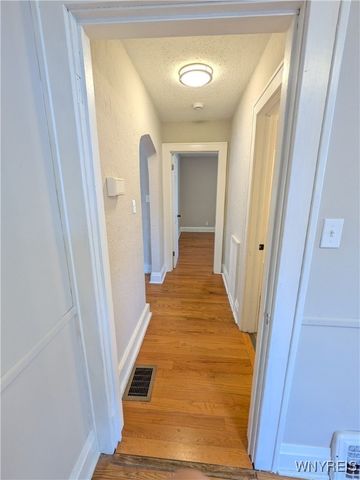 2921 Michigan Avenue, Niagara Falls, NY 14305