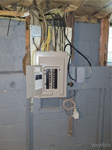 2921 Michigan Avenue, Niagara Falls, NY 14305