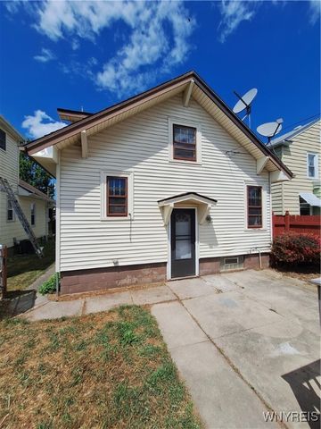 2921 Michigan Avenue, Niagara Falls, NY 14305