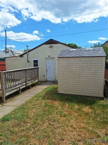 2921 Michigan Avenue, Niagara Falls, NY 14305