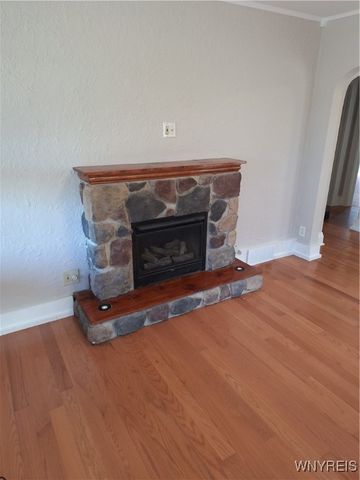 2921 Michigan Avenue, Niagara Falls, NY 14305