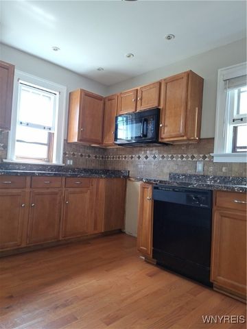 2921 Michigan Avenue, Niagara Falls, NY 14305