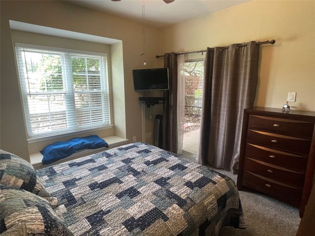 8601 Park Lane 413, Dallas, TX 75231