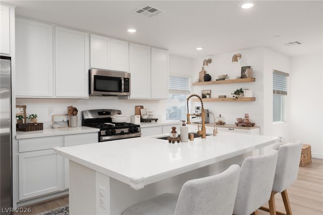 3629 Pinot Court, Las Vegas, NV 89129