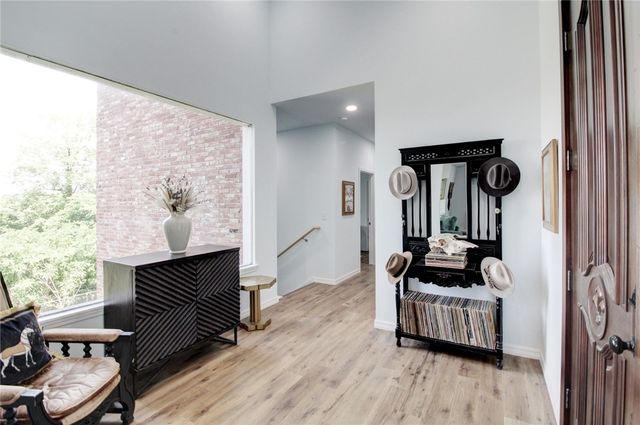 1010 E Rockwood Trail, Fayetteville, AR 72701