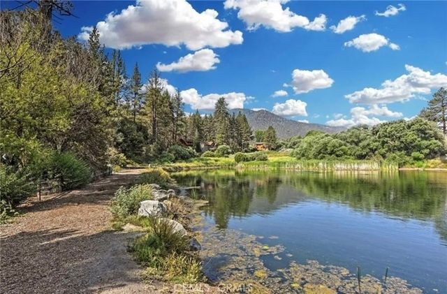 1908 Teton Way, Pine Mountain Club, CA 93222