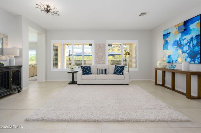 38723 N RED TAIL Lane, Phoenix, AZ 85086