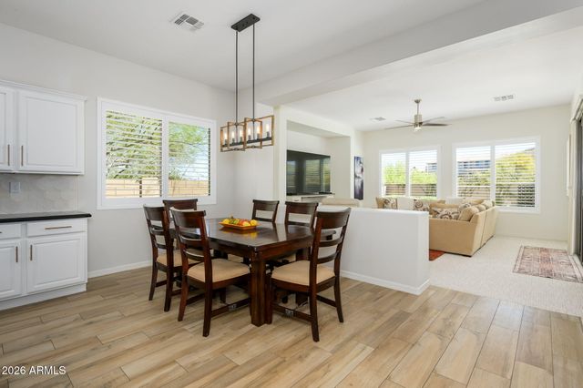 38723 N RED TAIL Lane, Phoenix, AZ 85086