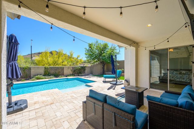 38723 N RED TAIL Lane, Phoenix, AZ 85086