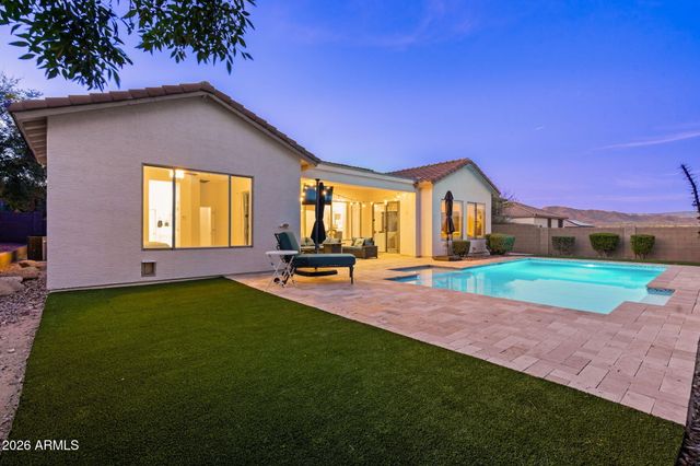 38723 N RED TAIL Lane, Phoenix, AZ 85086