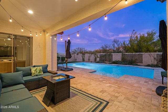 38723 N RED TAIL Lane, Phoenix, AZ 85086