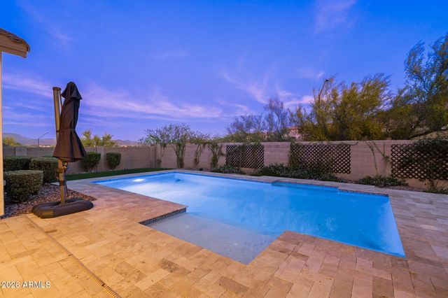 38723 N RED TAIL Lane, Phoenix, AZ 85086