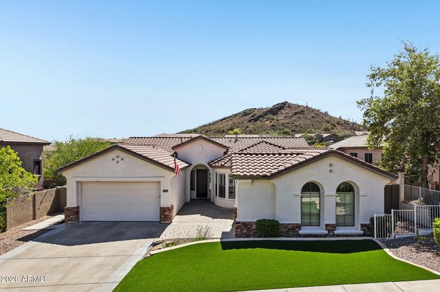 38723 N RED TAIL Lane, Phoenix, AZ 85086