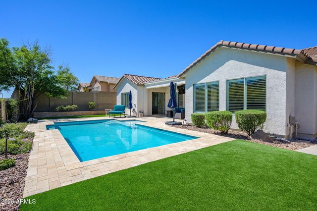 38723 N RED TAIL Lane, Phoenix, AZ 85086