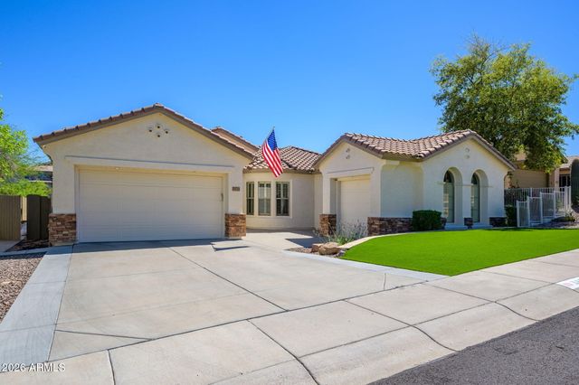 38723 N RED TAIL Lane, Phoenix, AZ 85086